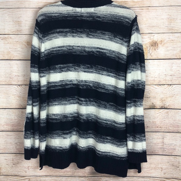 Stripe sweater - Picture 4 of 6